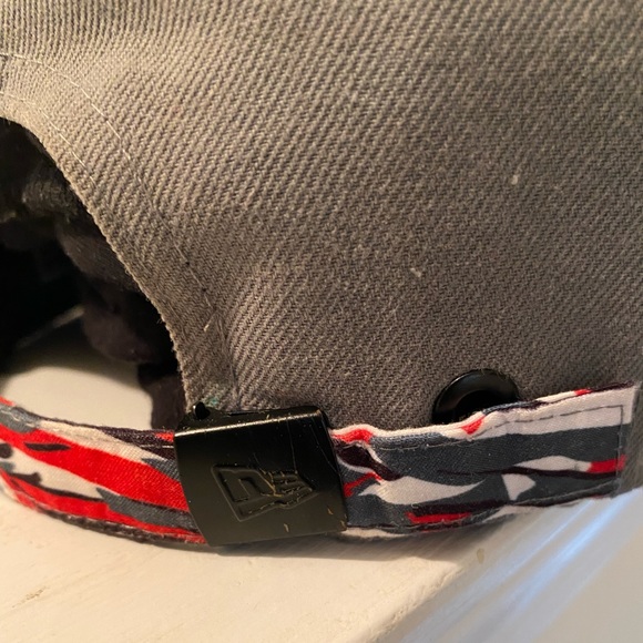 New York Yankees NEW ERA Special Patterns Brim Hat - Picture 6 of 7